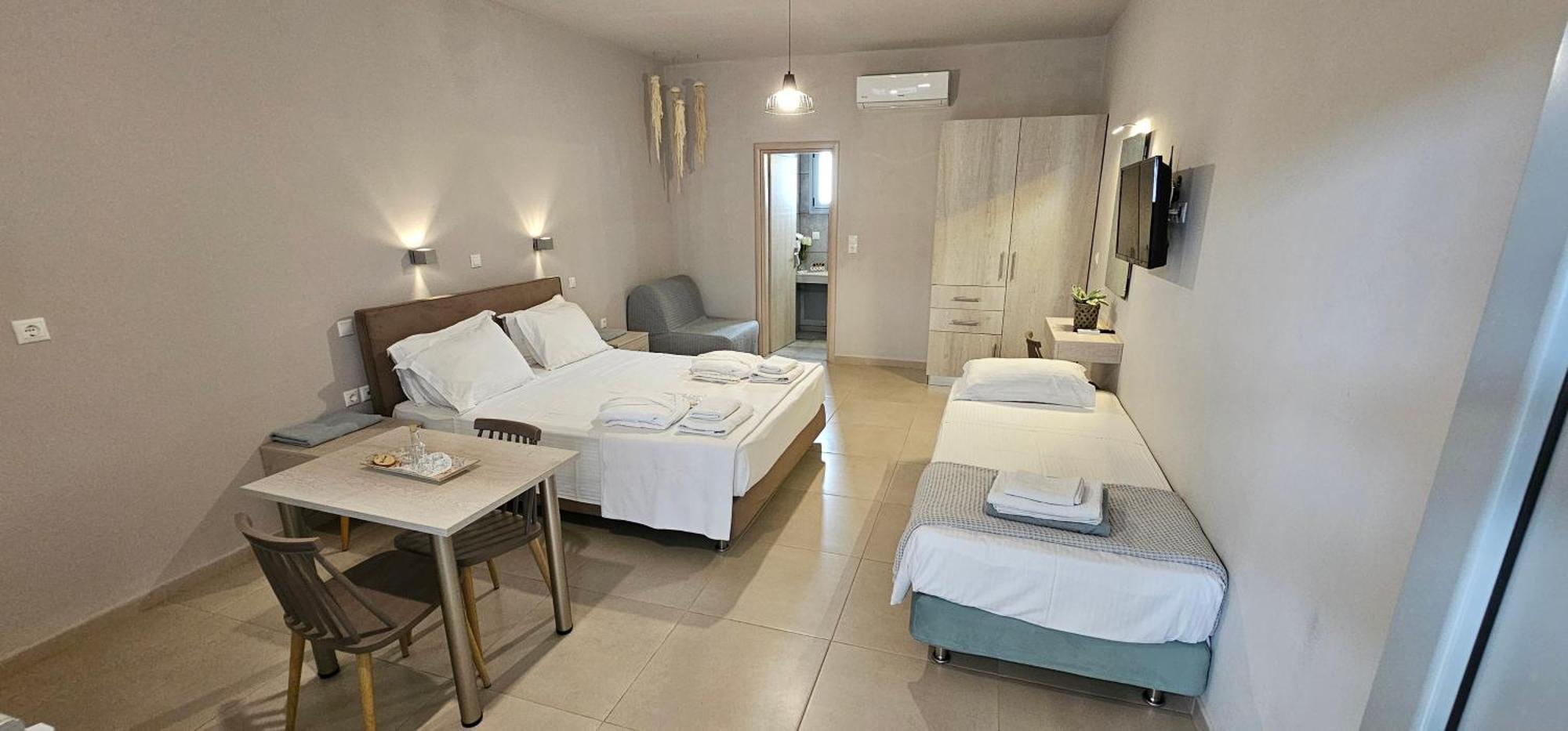 Asteri Apartments Und Studios Makry Gialos  Exterior photo