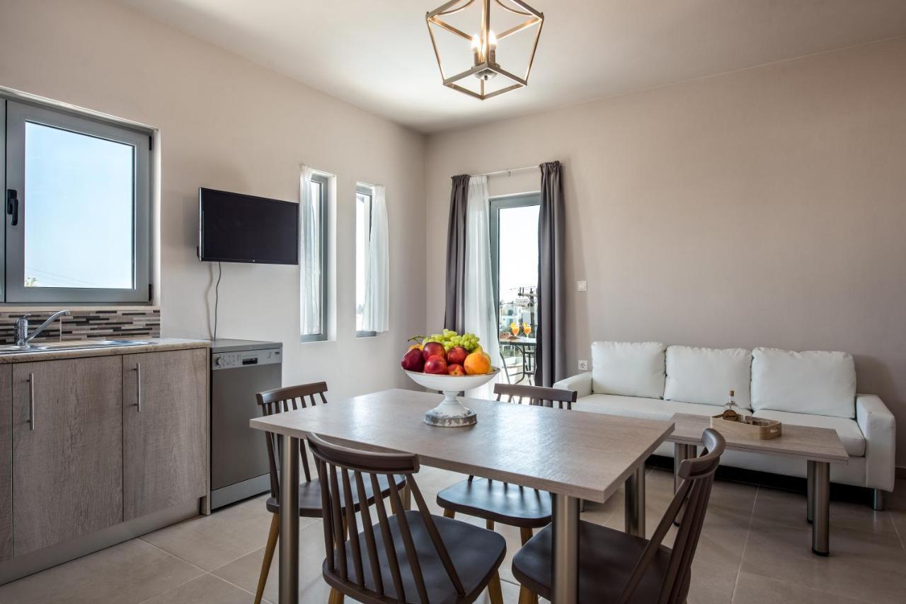 Asteri Apartments Und Studios Makry Gialos  Exterior photo